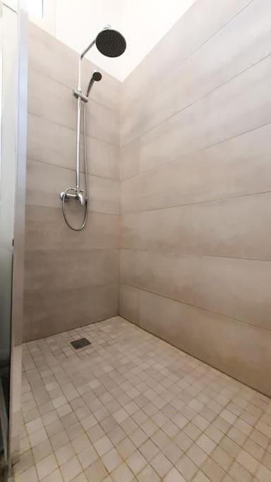 La Rotonde Remoise Apartamento Reims Exterior foto